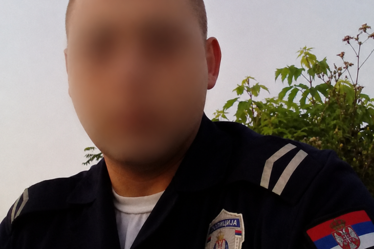 Ovo je policajac iz Velikog Gradišta! Devojčica našla leševe porodice koju je ubio - ima još ranjenih!