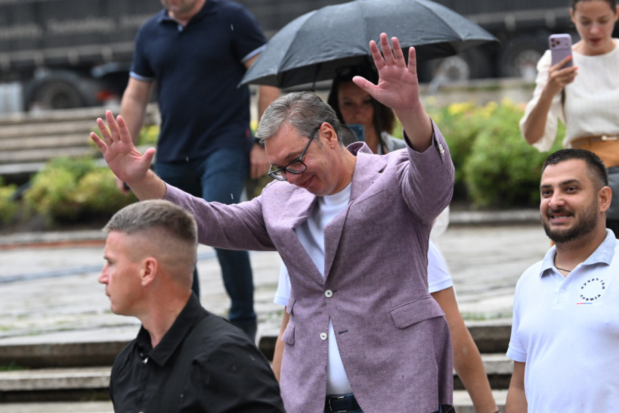 "Molio sam Hag da puste Mladića, nije kraj njihove osvete": Vučić otkrio: Spremaju sramnu oslobađajuću presudu Tačiju (FOTO/VIDEO)