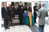 Dvostruki aršini SDP-a BiH: Podnose prijave zbog Mladića, a odavali počast osuđenom Rasimu Deliću (FOTO)