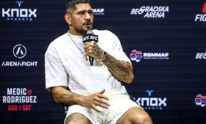 Ovaj borac radio kao vulkanizer, a danas ga se svi boje! Ko je Aleks Pereira koji je pokorio UFC