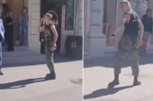 Ovako se ponašaju "nobelovci"? Blokader maltretirao građanina koji je mirno stajao kod štanda SNS -vređao ga i pljuvao (VIDEO)