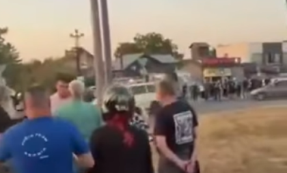 Blokaderi bi da prave haos na mitingu SNS, a danas dobili "vaspitne šamarčine"! Grmi poruka: U petak dođite samo turistički!