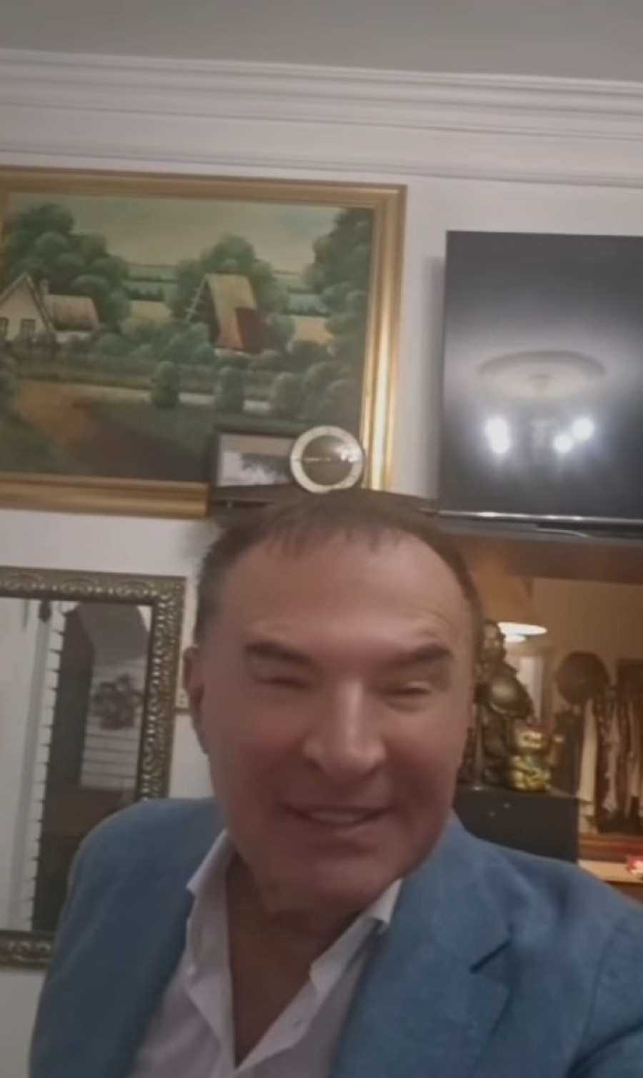 "Mitar Žmirić": Fanovi napali pevača da je previše zategao lice!