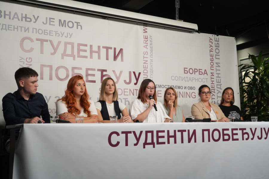 Svi međusobno povezani kroz NVO duboke države! Ko su blokaderi sa konferencije za medije?