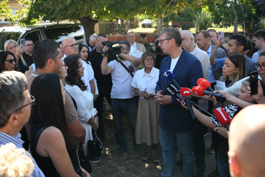 Vučić o sahrani Ratka Mladića i otkazivanju posete Marte Kos: "Neće mi ona držati pridike ko su zločinci, a ko nisu" (VIDEO/FOTO)