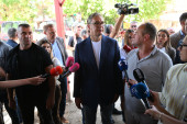 Vučić: Na Glavnom odboru SNS iznosim poseban program za podizanje juga Srbije