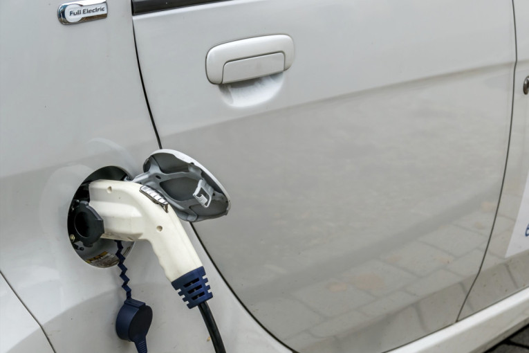 Reno predstavio novi Kvid: Pogledajte koliko isti automobil košta u Brazilu, a koliko u Indiji (FOTO)