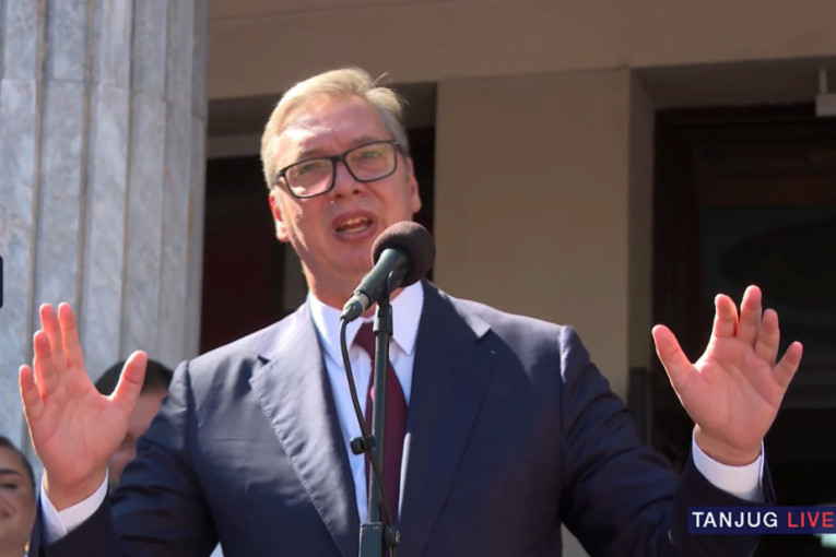Predsednik obišao završne radove na Naučno-tehnološkom parku: Ovo je ono što nas spasava u budućnosti (FOTO/VIDEO)