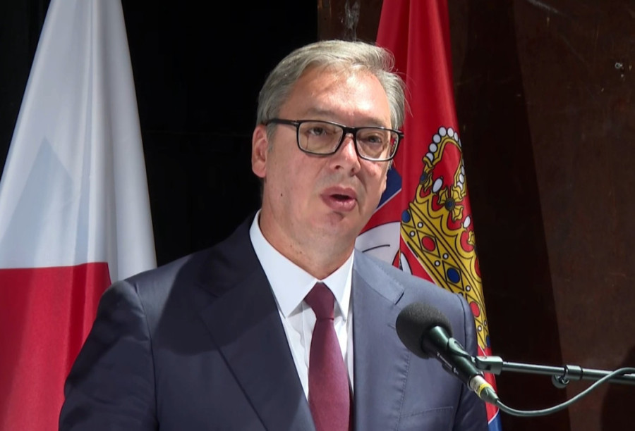 Jednoglasno izabrano da Vučić bude nosilac liste i kandidat za premijera! (FOTO/VIDEO)
