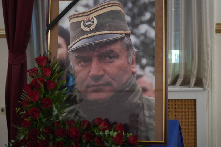 Danas poslednji ispraćaj Ratka Mladića: Telo izloženo od 7 časova, opelo u podne