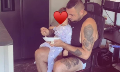 Filip Car se ne odvaja od ćerke: Emotivne scene pred ulazak u Elitu 10 (FOTO)