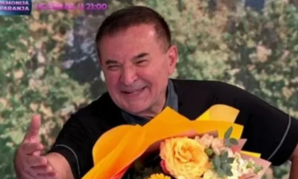 Mitar Mirić u jutarnjem programu kod Jovane Jeremić pokazao novo lice: Svi u šoku kako izgleda