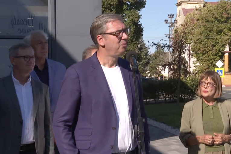 Vučić obilazi Zapadnobački okrug: Obilazi kompaniju Branka Babića (VIDEO)