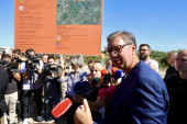 „Zapamtite, praviće vam turističke ture na Tompsonove koncerte!“ Vučić zagrmeo: Nikada me na to neće naterati!
