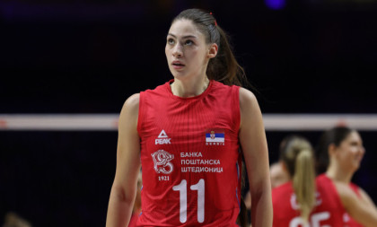 Hena Kurtagić oduševila: Veliko priznanje za srpsku odbojkašicu!