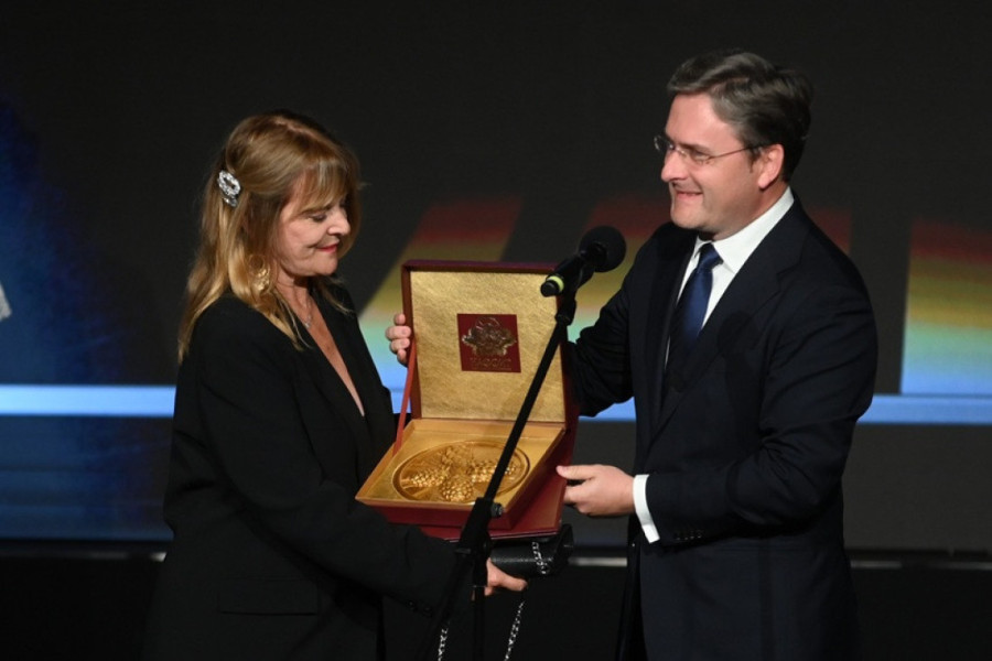 Dodelom nagrada završen festival NAFFIT: Nastasji Kinski priznanje za doprinos svetskoj kinematografiji (FOTO)