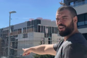 Adamu Adaktaru uništili imovinu, vidno ogorčen se oglasio: "Dokle više?!" (VIDEO)