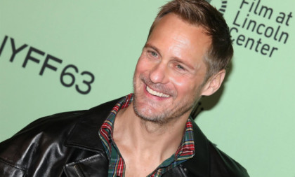 "Slušajte me, vi je*eni kreteni": Kako je pijani Aleksander Skarsgard posle javnog skandala postao holivudska zvezda (VIDEO)