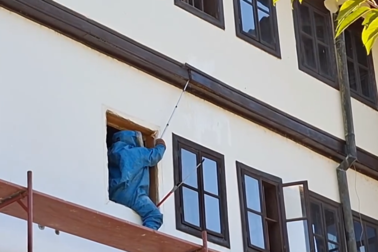 Drama u Prohoru Pčinjskom: Opasnost vrebala sa manastirskog konaka, usledila nesvakidašnja akcija (VIDEO)