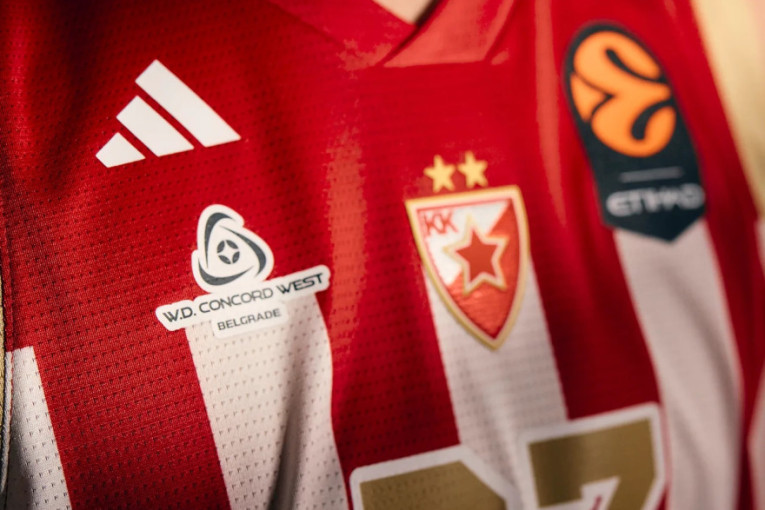 Zvezda predstavila novi dres! Crveno-beli vratili retro vajb iz Gurovićevog vremena! (FOTO/VIDEO)
