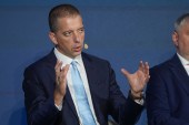 Đurić: Vučić završava mandat,ali ne i političku borbu, njegov najveći trag snažna Srbija