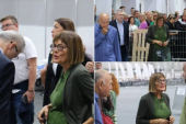 „Za Srbiju koja napreduje“ Predsednica pokrajinske vlade Maja Gojković prva potpisom podržala SNS (VIDEO)