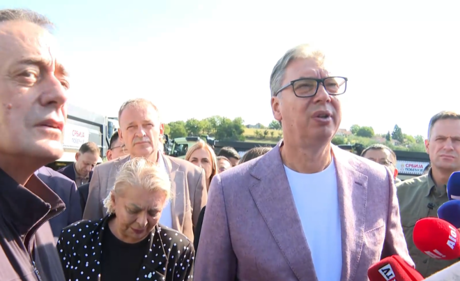 Vučić obilazi radove na "Voždu Karađorđu": Od centra Beograda do Aranđelovca za samo 45 minuta!