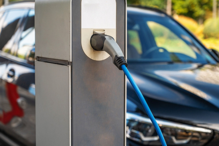 Velika promena na tržištu automobila: Električna vozila postaju sve povoljnija za vožnju