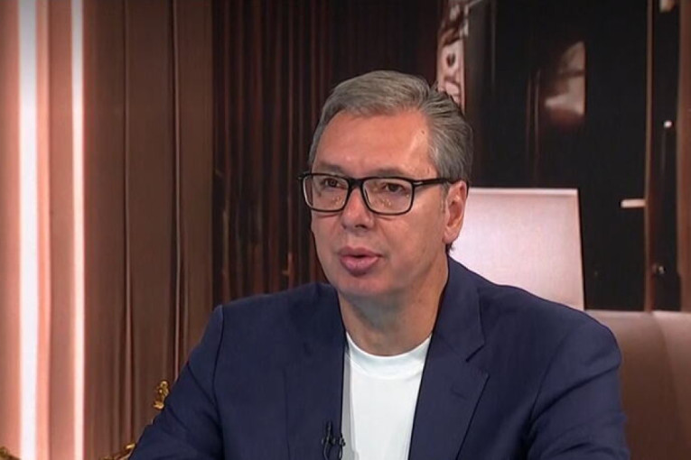 Vučić najavio velike predizborne skupove: Otkrio u kojim gradovima će biti održani i gde SNS završava kampanju