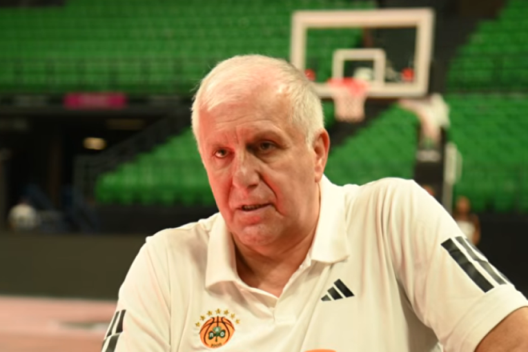 Pravim greške kao i svi ostali, neću da mi pričaju "u pravu si": Obradović se vratio na mesto uspeha