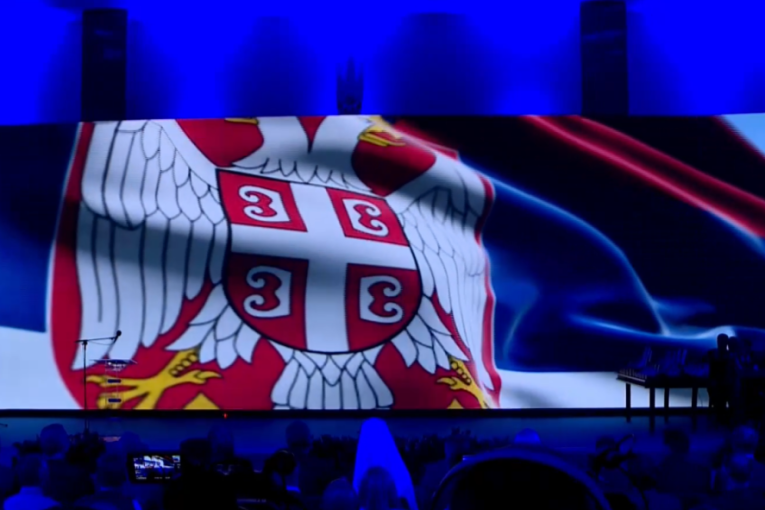 Vučić dodeljuje odlikovanja!  "Okupili smo se da proslavimo naše uskrsnuće i našu slobodu" (VIDEO)