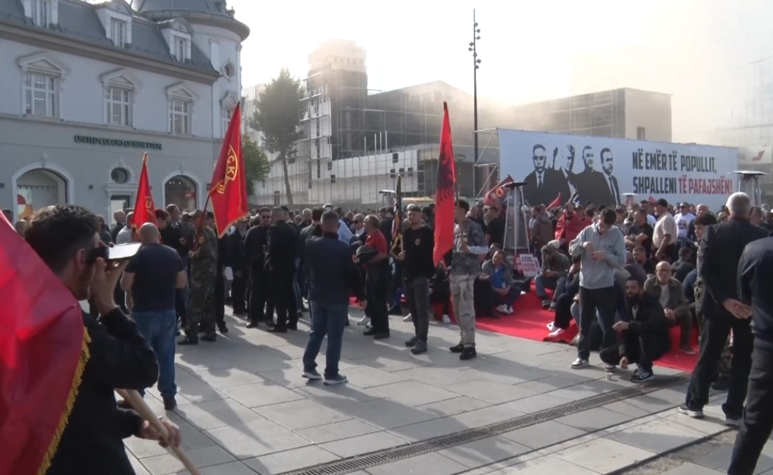 Tači proglašen krivim za ratne zločine, oslobođen za zločin protiv čovečnosti! Dobio 25 godina zatvora