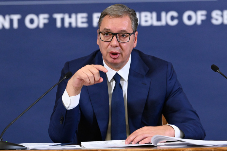 Vučić o blokaderima: "Kad ne mogu da pobede protivnika, onda bi da mu zabrane da se bavi politikom"