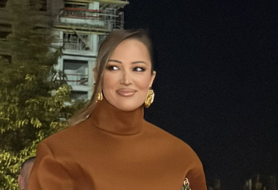 Ceca u maloj crnoj haljini ukrala šou! Svi su samo u nju gledali (FOTO/VIDEO)