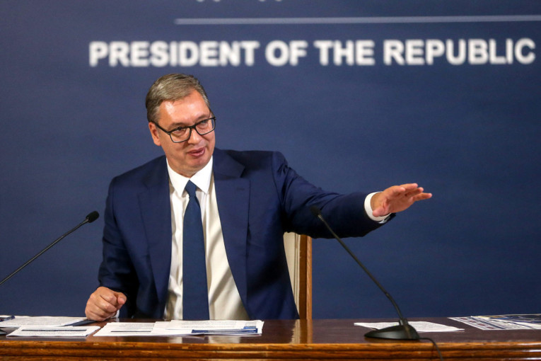 Vučić se oglasio rano ujutru: Na poziv Zelenskog ide na važan sastanak (VIDEO)