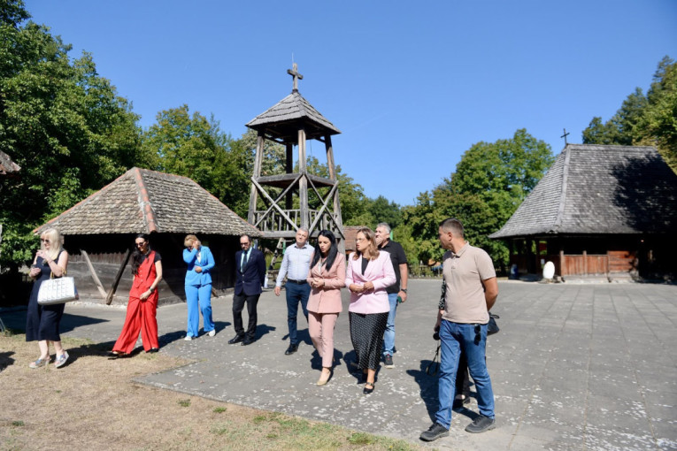 Pavkov u Mačvanskom okrugu: Rešen višedecenijski problem izlivanja otpadnih voda u rečicu Žeraviju