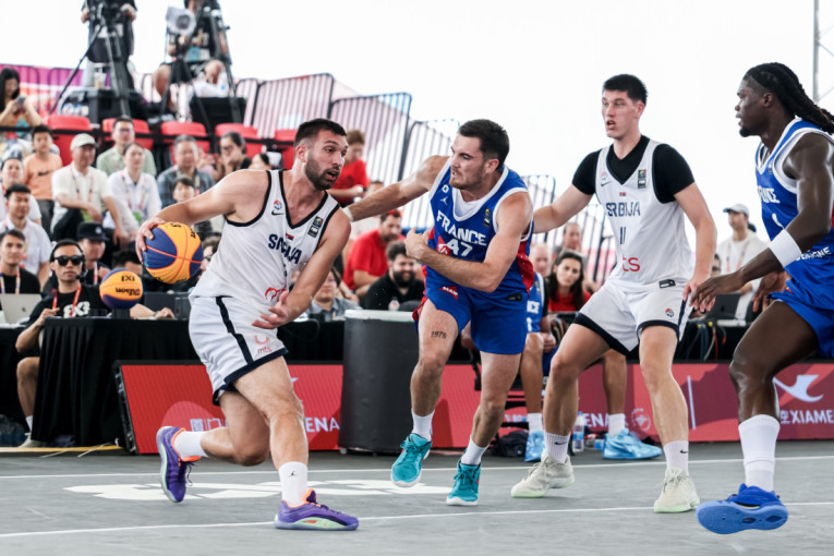 Orlovi ostali bez borbe za zlato! Litvanski basketaši idu u finale SP!