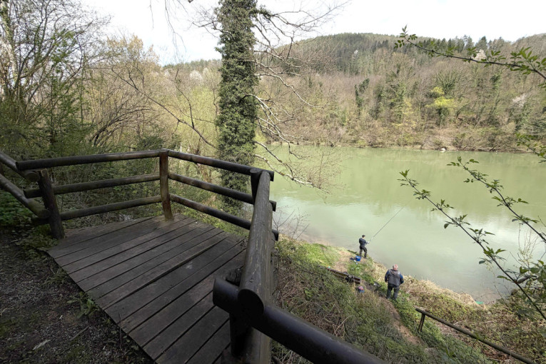 Skriveni biser na obali Drine dobio novo ruho: Ovde su se nekada odmarali čuveni splavari, a danas privlači turiste