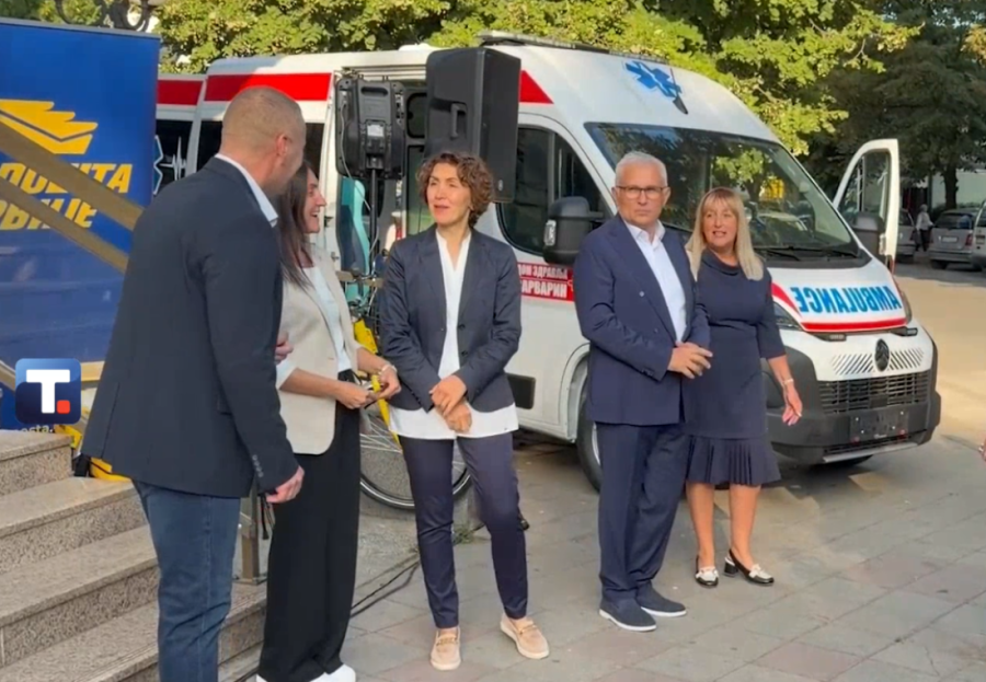 Značajna pomoć za stanovnike Varvarina: Pošta Srbije donirala potpuno opremljeno vozilo hitne pomoći