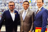 Aleksandar Vulin sa ruskim senatorom Perminovim u Centralnoj izbornoj komisiji Rusije