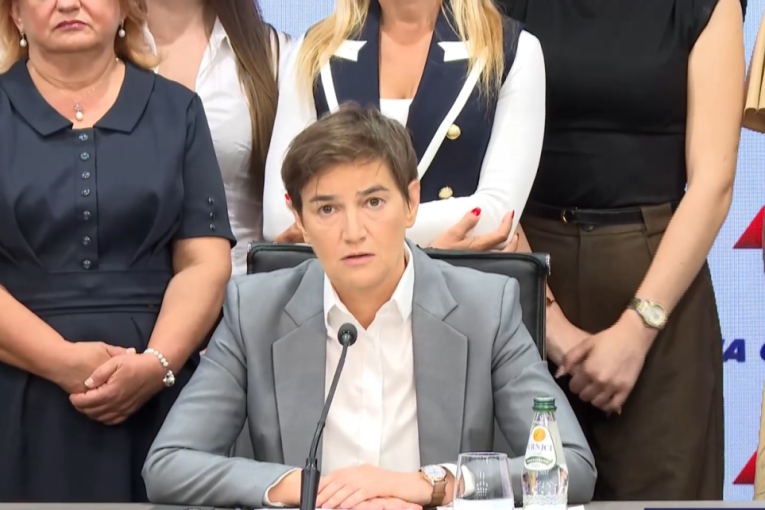 Ana Brnabić se obratila javnosti: Jučerašnji dan je bio prekretnica u kampanji, blokaderi neće pravdu već osvetu!