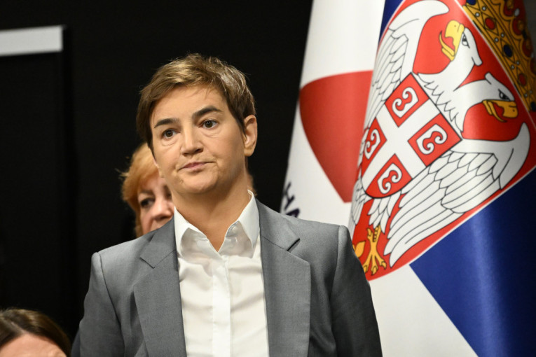 Brnabić upozorila partnere iz EU: „Studentska lista“ nezabeleženo pritiska birače, žene posebno na meti