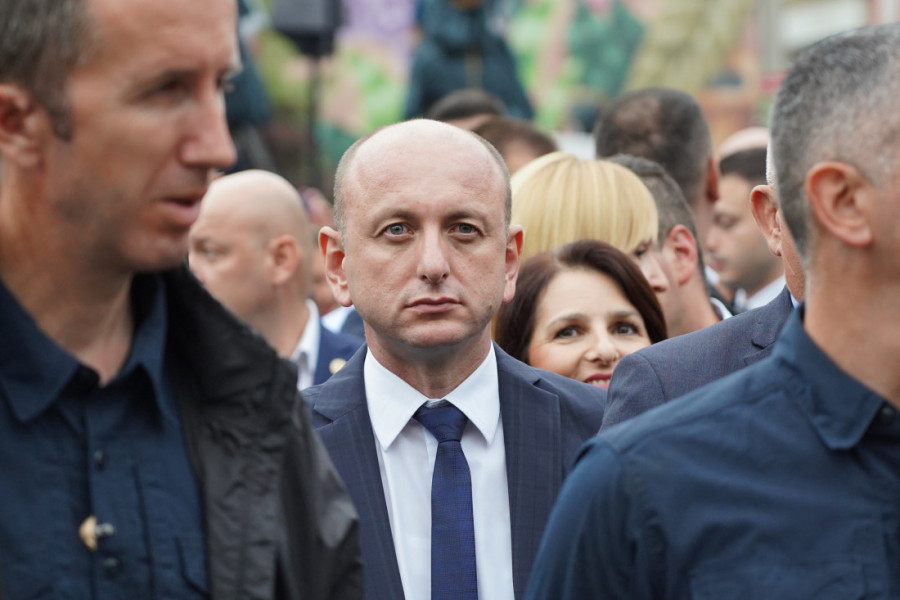Knežević žestoko udario na Srdanovića: Izbori su im izgubljeni, već se spremaju za ulice! (VIDEO)