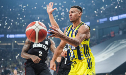 Alimpijevićev Bešiktaš nemoćan - Fener uzeo prvi trofej u sezoni!