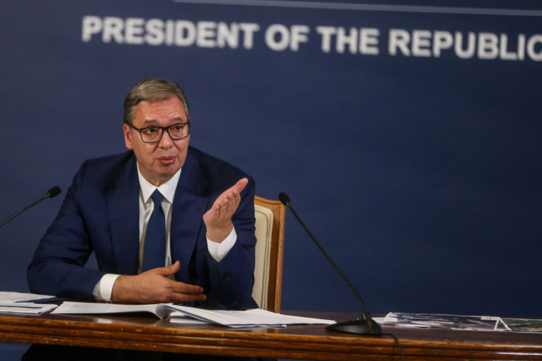 Vučić saopštio kada odlazi sa funkcije: Ostavka u nedelju uveče, građani će čuti obrazloženje!