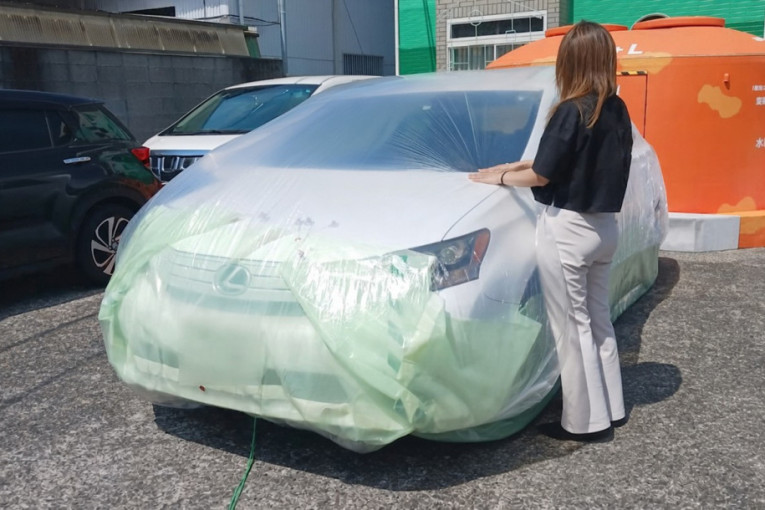 Genijalno rešenje za vozače: Japanci napravili zaštitu koja sprečava prodor vode u automobil tokom poplava