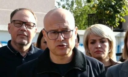 Srbija ne sme da ćuti, blokaderi su prešli svaku granicu normalnosti: Vučević oštro osudio nasilje u Kuli!
