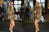Na njoj sve izgleda kao milion dolara: Dženifer Lopez na Nedelji mode u Milanu pokazala kako se nosi leopard print (FOTO)