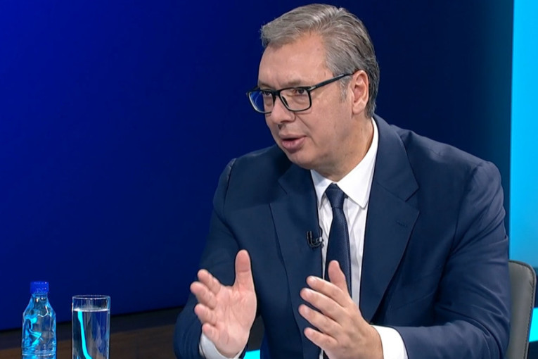 Vučić poslednjeg dana predsedničkog mandata: Ponosan na rezultate, to niko ne može da mi oduzme! Prihvatio poziv na debatu sa Srdanovićem