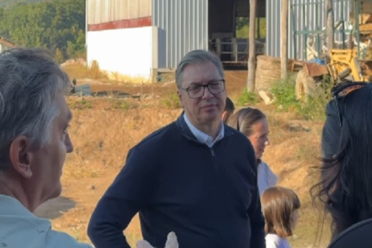 Vučić u Petrovcu na Mlavi: Srećan sam što vidim sve više povratnika u Srbiji (VIDEO)
